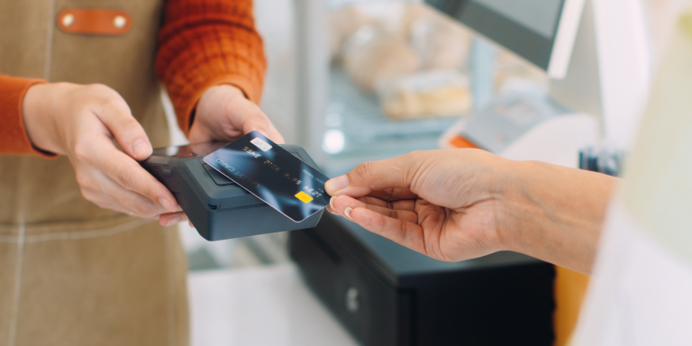 Ter um cartão contactless é seguro? 9 cuidados a garantir
